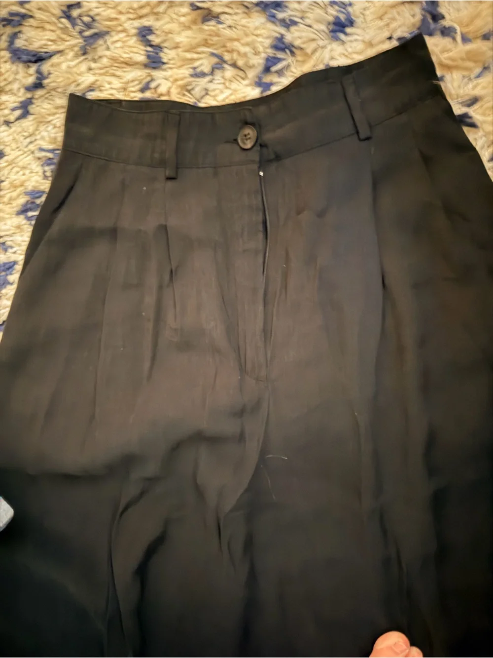 NWOT Zara Women’s Black High-Waisted Pleated Barrel Leg Trousers Size S